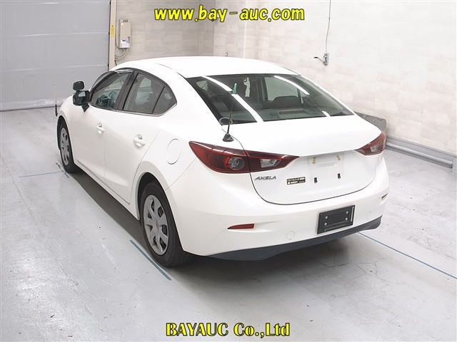 MAZDA AXELA 2016