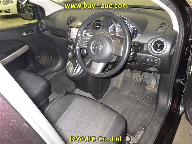 MAZDA DEMIO 2013