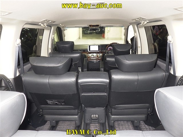 NISSAN ELGRAND 2009