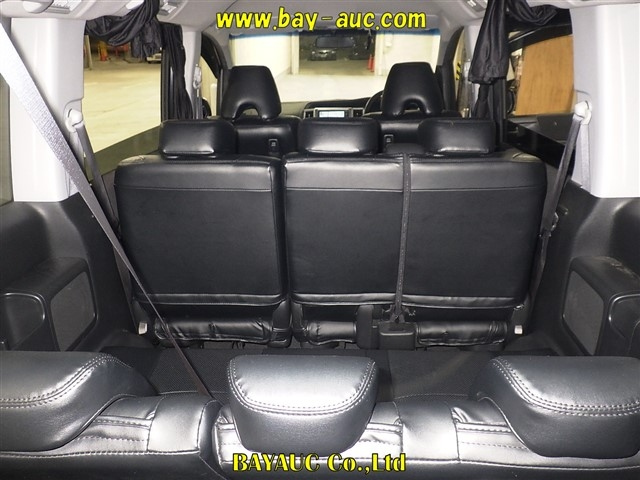 HONDA STEP WAGON 2012
