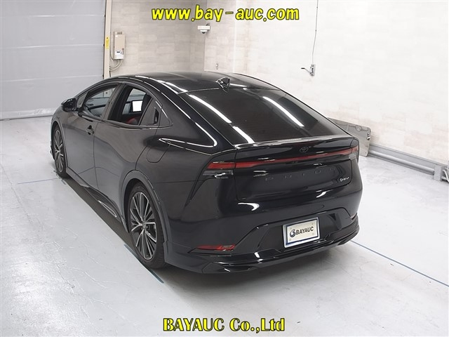 TOYOTA PRIUS 2024