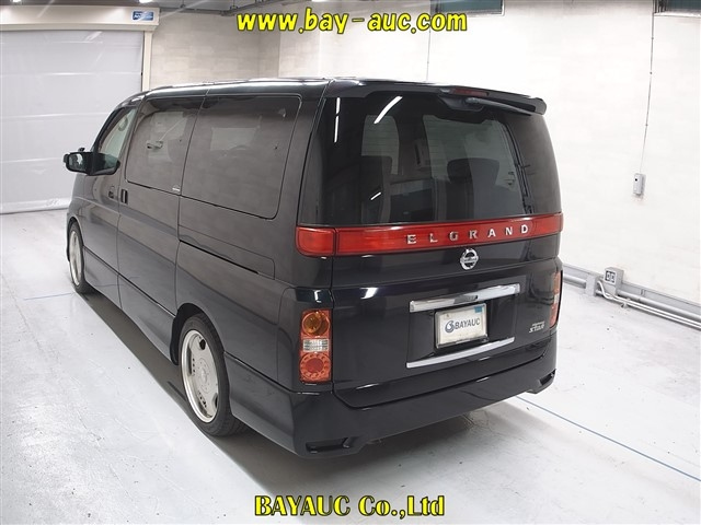 NISSAN ELGRAND 2009