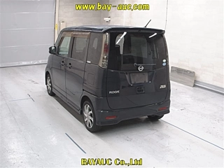 NISSAN ROOX 2010