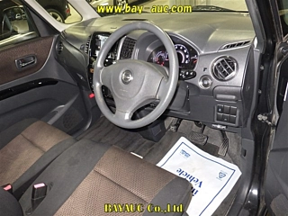 NISSAN ROOX 2010
