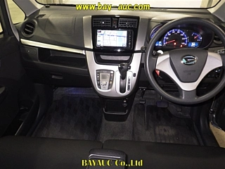 DAIHATSU MOVE 2013