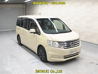 HONDA STEP WAGON 2014
