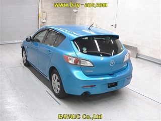 MAZDA AXELA 2011