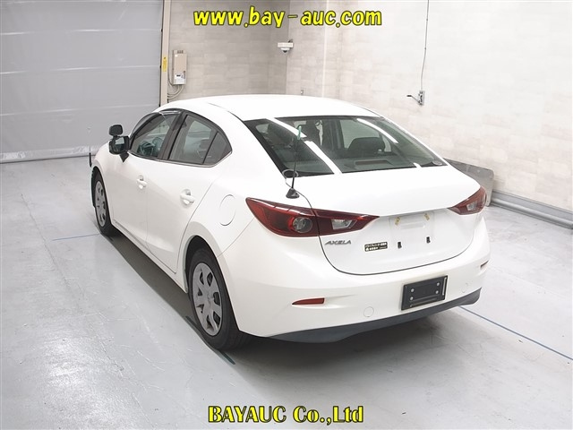 MAZDA AXELA 2016