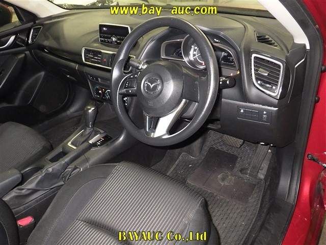 MAZDA AXELA 2016