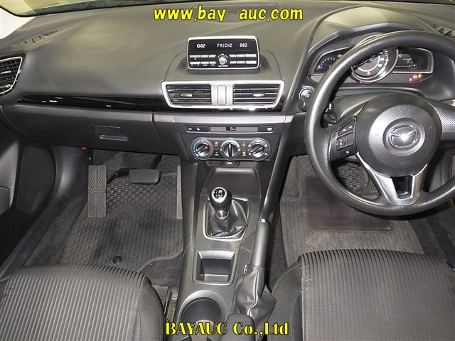 MAZDA AXELA 2016