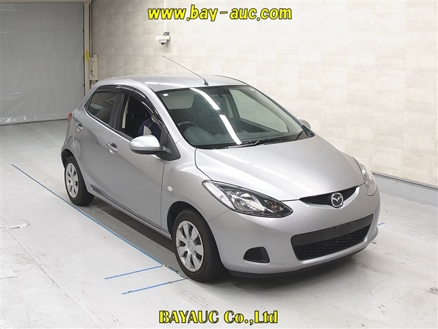 MAZDA DEMIO 2010