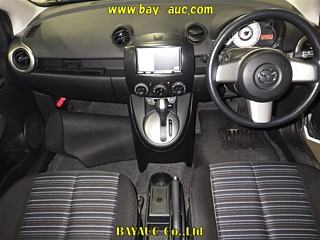 MAZDA DEMIO 2010