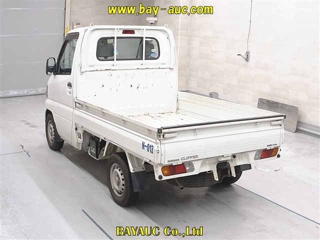 NISSAN CLIPPER TRUCK 2011