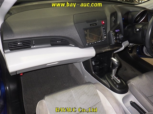 HONDA CR-Z 2011