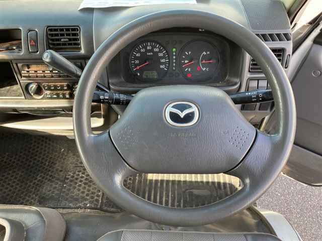 MAZDA BONGO VAN 2014