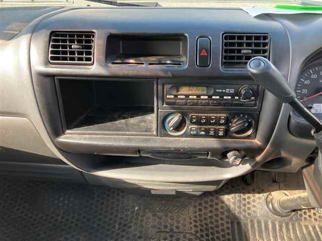 MAZDA BONGO VAN 2014