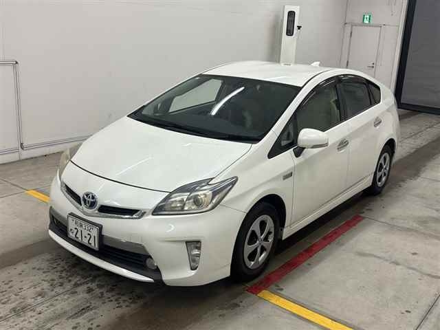 TOYOTA PRIUS PHV 2012