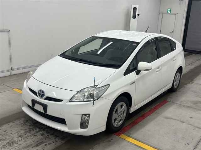 TOYOTA PRIUS 2010