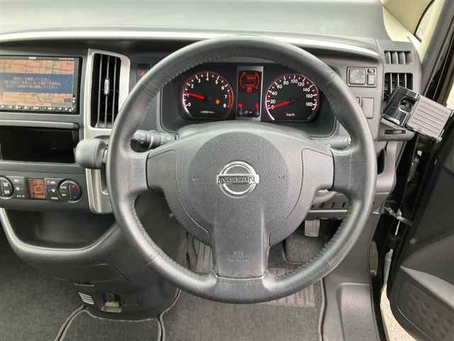 NISSAN SERENA 2008
