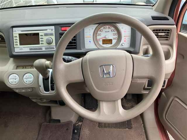 HONDA LIFE 2010