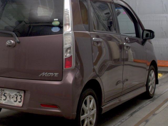 DAIHATSU MOVE 2012