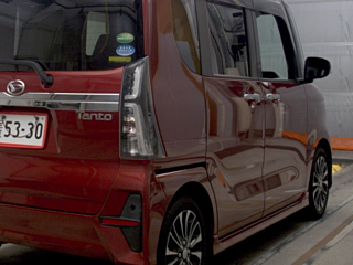 DAIHATSU TANTO 2020