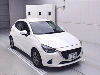 MAZDA DEMIO 2018