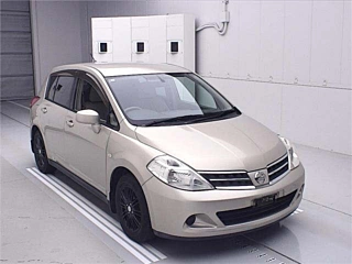 NISSAN TIIDA 2008