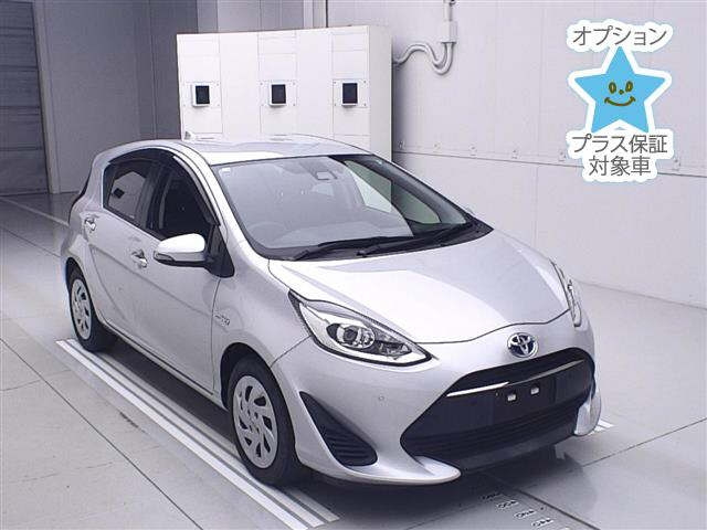 TOYOTA AQUA 2018