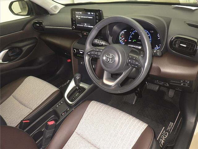 TOYOTA YARIS CROSS 2021