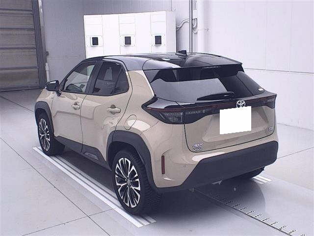 TOYOTA YARIS CROSS 2021