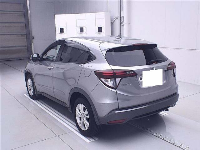 HONDA VEZEL 2015