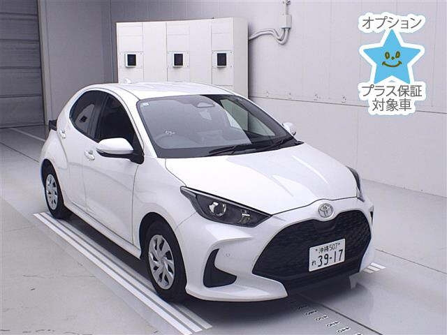 TOYOTA YARIS 2024