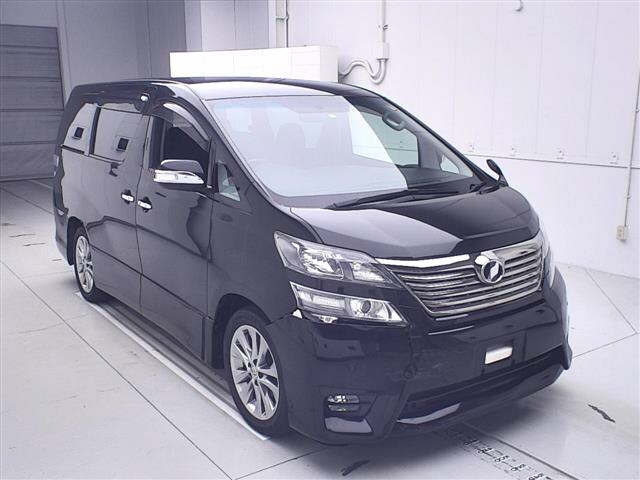 TOYOTA VELLFIRE 2010