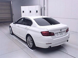 BMW 5 SERIES 2012