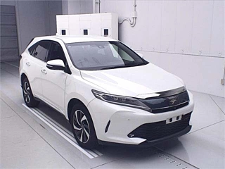 TOYOTA HARRIER 2017