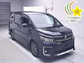 TOYOTA VOXY 2014