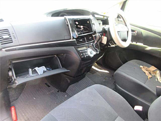 TOYOTA ESTIMA 2014