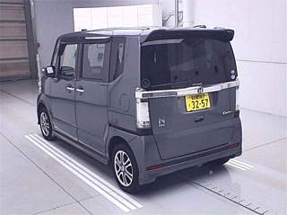 HONDA N BOX 2015