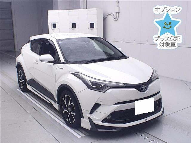 TOYOTA C-HR 2017