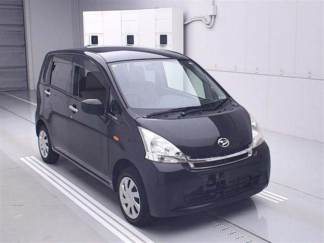 DAIHATSU MOVE 2012
