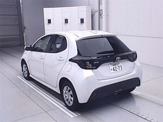 TOYOTA YARIS 2024