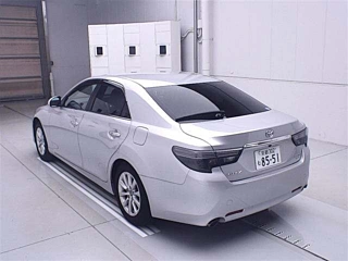TOYOTA MARK X 2019