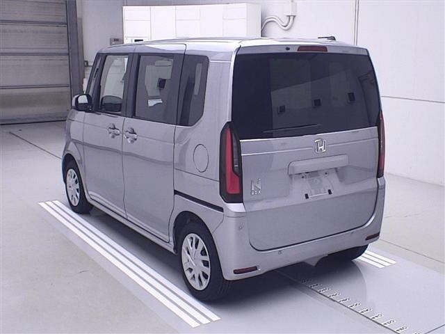 HONDA N BOX 2024