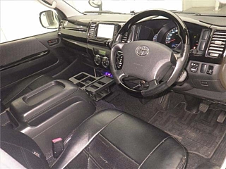 TOYOTA REGIUS ACE VAN 2011