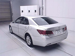 TOYOTA CROWN 2013
