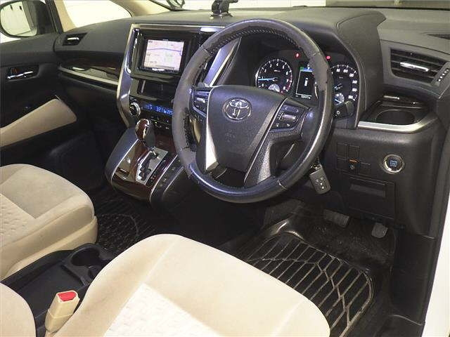 TOYOTA VELLFIRE 2016