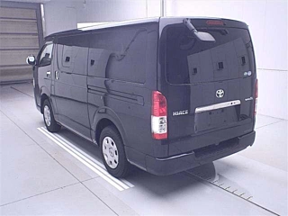 TOYOTA HIACE VAN 2019