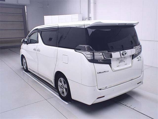 TOYOTA VELLFIRE 2016