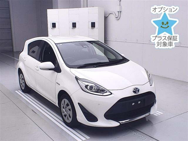 TOYOTA AQUA 2020